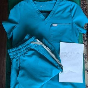 Figs Teal Scrub Set